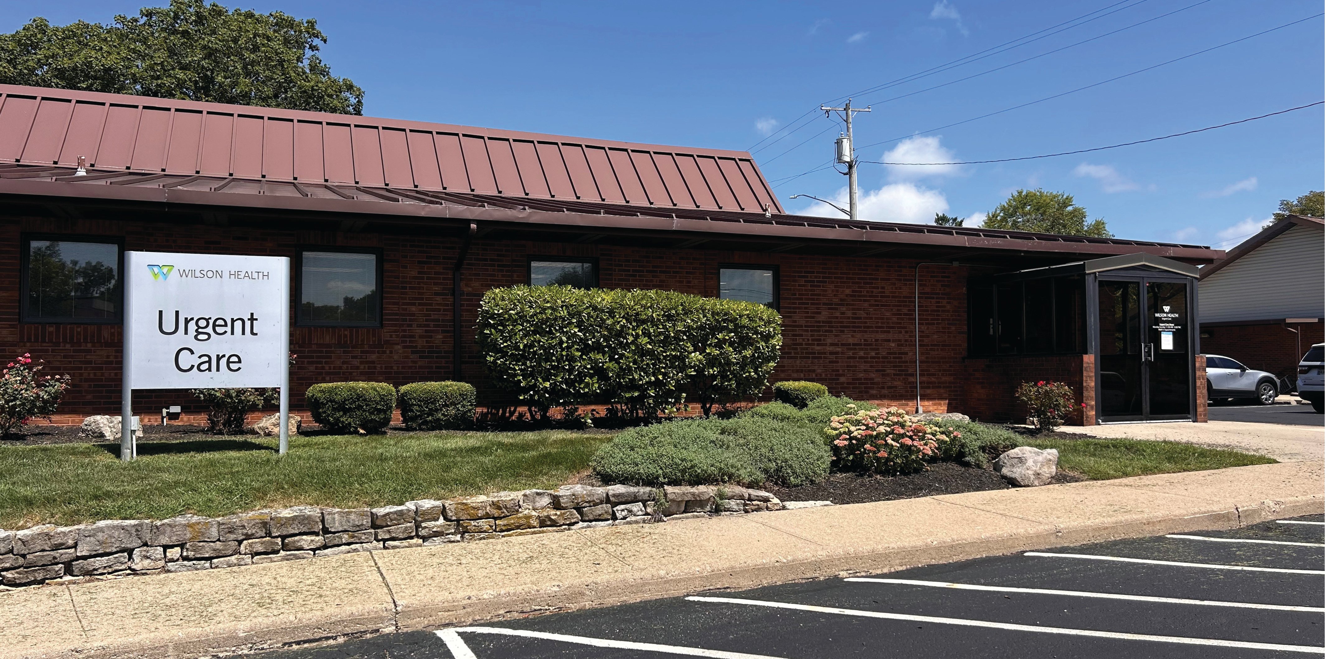 Urgent care sidney entrance 4256x2118